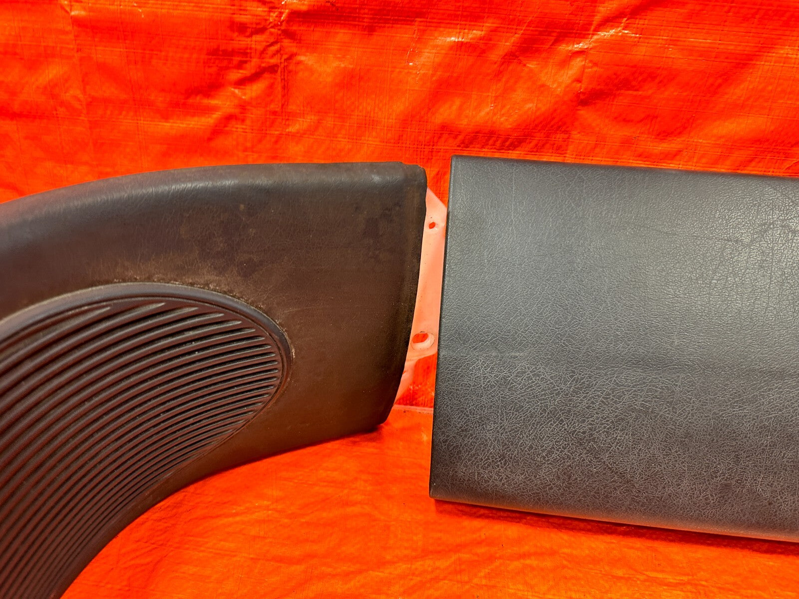 93 97 HONDA DEL SOL   REAR SPEAKER TRIM   BLACK COLOR   ALL 3 PIECES   OEM #2956