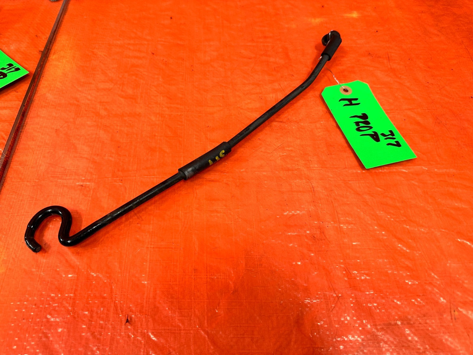 90 91 HONDA CIVIC HATCHBACK   HOOD PROP LEVER SUPPORT ROD STICK   OEM 3170