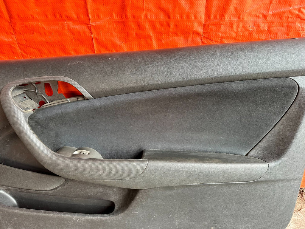 02 06 ACURA RSX   LEFT AND RIGHT BLACK DOOR PANELS W/ SUEDE INSERT   OEM FACTORY5