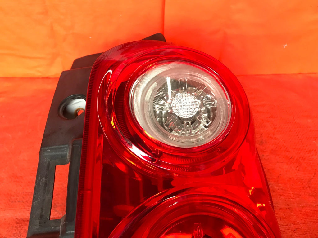 OEM 2013 2014 2015 CHEVROLET EQUINOX PASSENGER RIGHT TAIL LIGHT LAMP 13 14 15  2