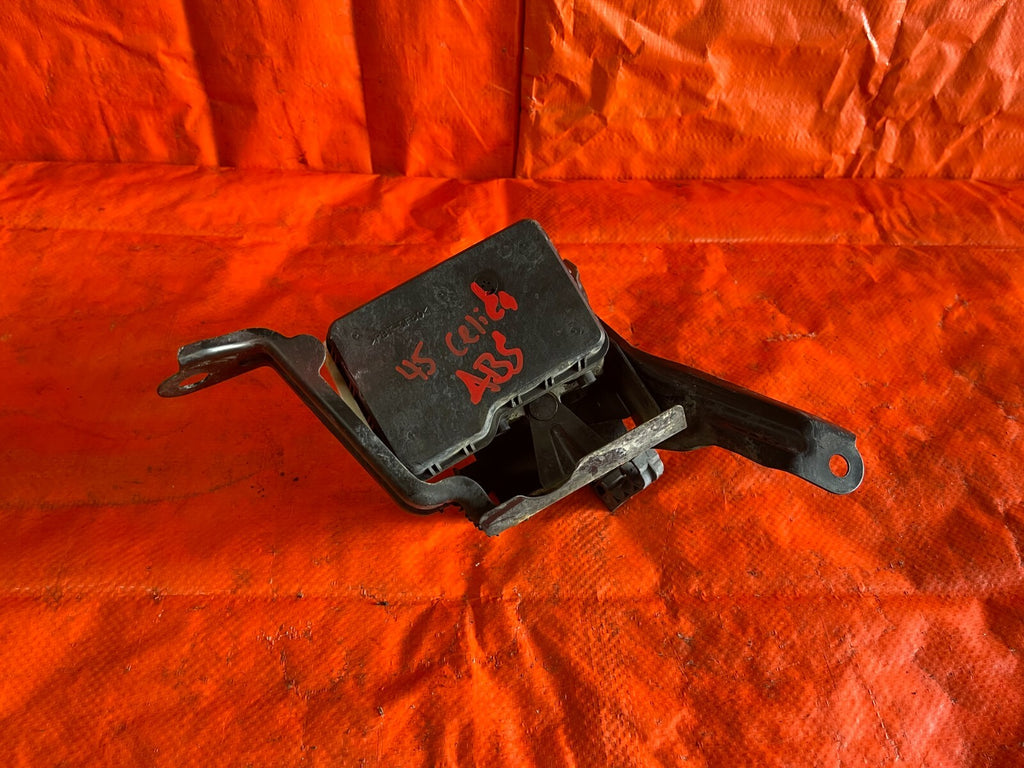 00 05 TOYOTA CELICA GT & GT S   ABS PUMP MODULATOR VALVE   OEM OE FACTORY0