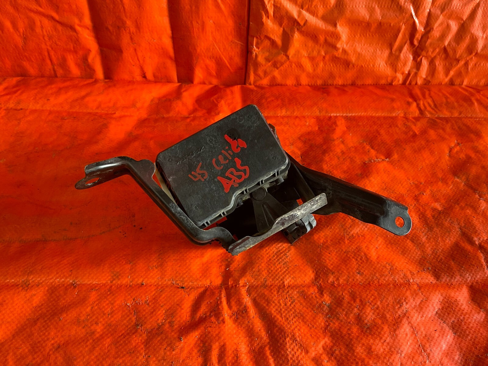 00 05 TOYOTA CELICA GT & GT S   ABS PUMP MODULATOR VALVE   OEM OE FACTORY0