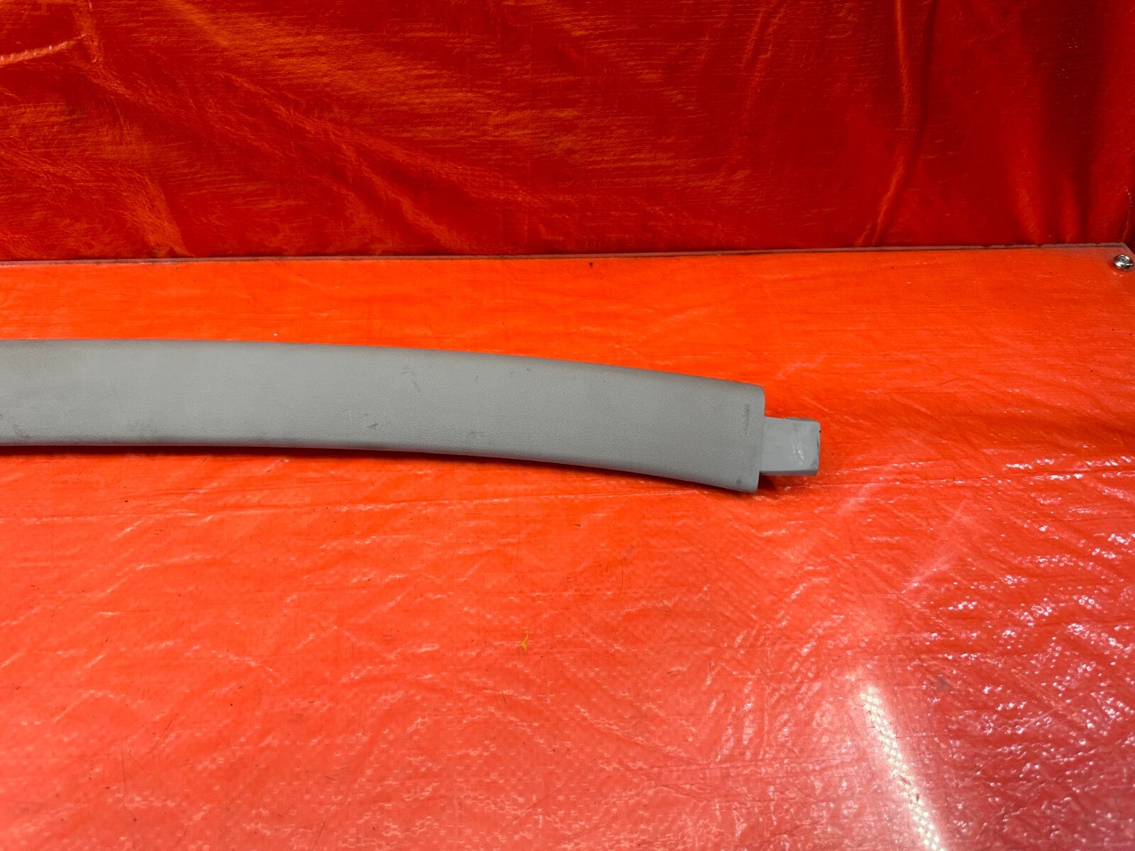 96 00 HONDA CIVIC COUPE   REAR HEADLINER TRIM COVER STRIP PLASTIC   OEM #2023