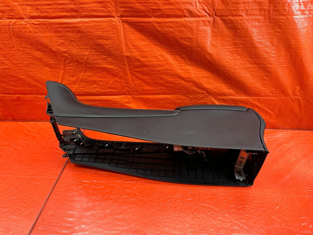 16 20 INFINITI Q50 / 17 20 Q60   ARM REST CENTER CONSOLE   OEM FACTORY OE #21511