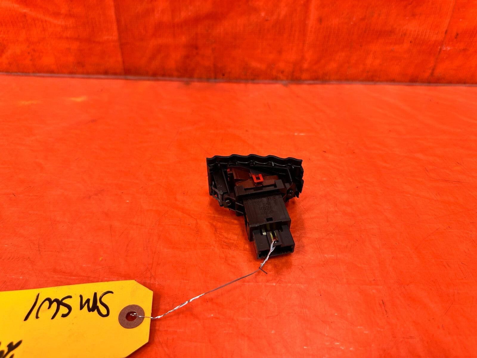 04 05 ACURA TSX   EMERGENCY HAZARD SWITCH BUTTON   OEM FACTORY #2916
