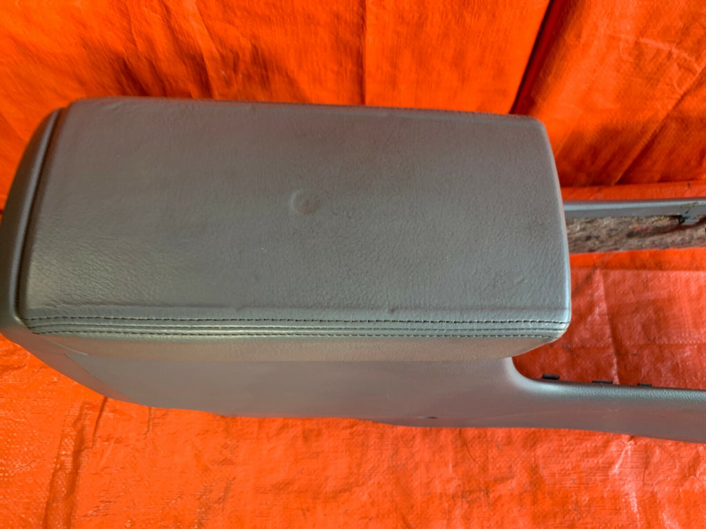 OEM 2004 04 ACURA TSX   ARM REST CENTER CONSOLE ASSEMBLY GRAY COLOR7