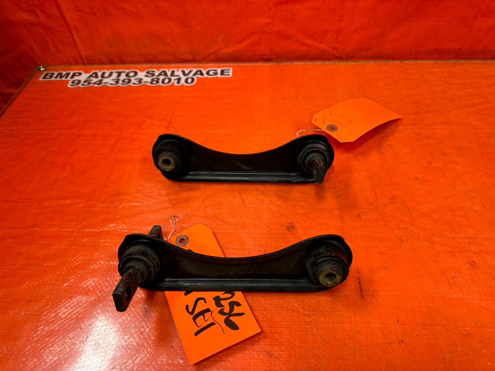 93 97 HONDA DEL SOL   LEFT AND RIGHT REAR UPPER CONTROL ARMS OEM FACTORY #2564