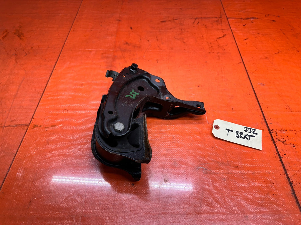 92 96 HONDA PRELUDE H22A MT REAR TRANSMISSION BRACKET OEM #3324