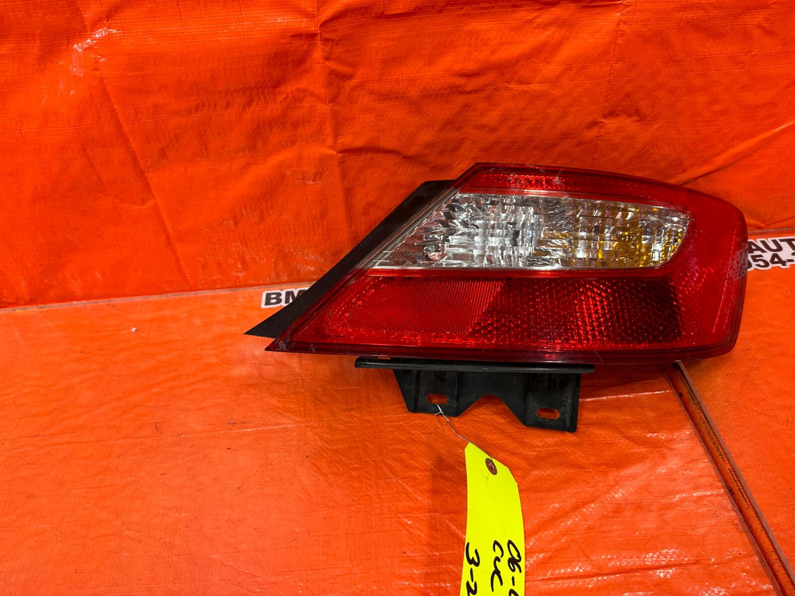 06 08 HONDA CIVIC COUPE   TAIL LIGHT LAMP   PASSENGER RIGHT SIDE   OEM #06085
