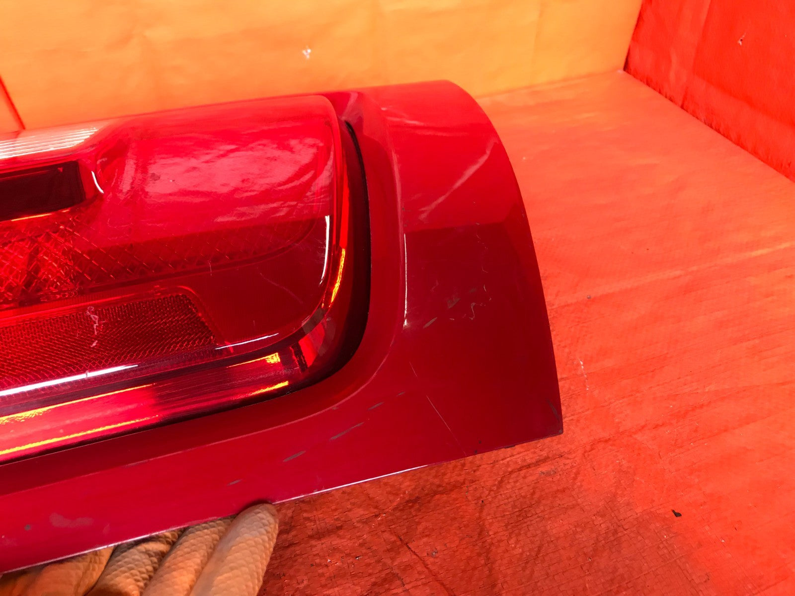OEM 2012 2013 KIA SOULD DRIVER LEFT TAIL LIGHT LAMP 12 13 RED2