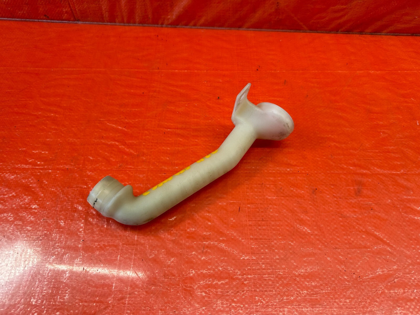 00 09 HONDA S2000   WINDSHIELD WIPER FLUID CONTAINER FILLER NECK   OEM #2240
