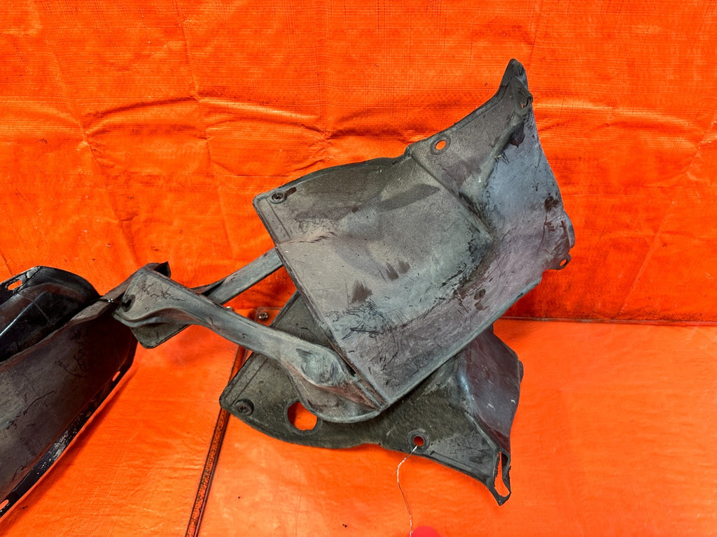 90 91 HONDA CIVIC HATCHBACK FENDER LINERS LEFT AND RIGHT OEM FACTORY 3255