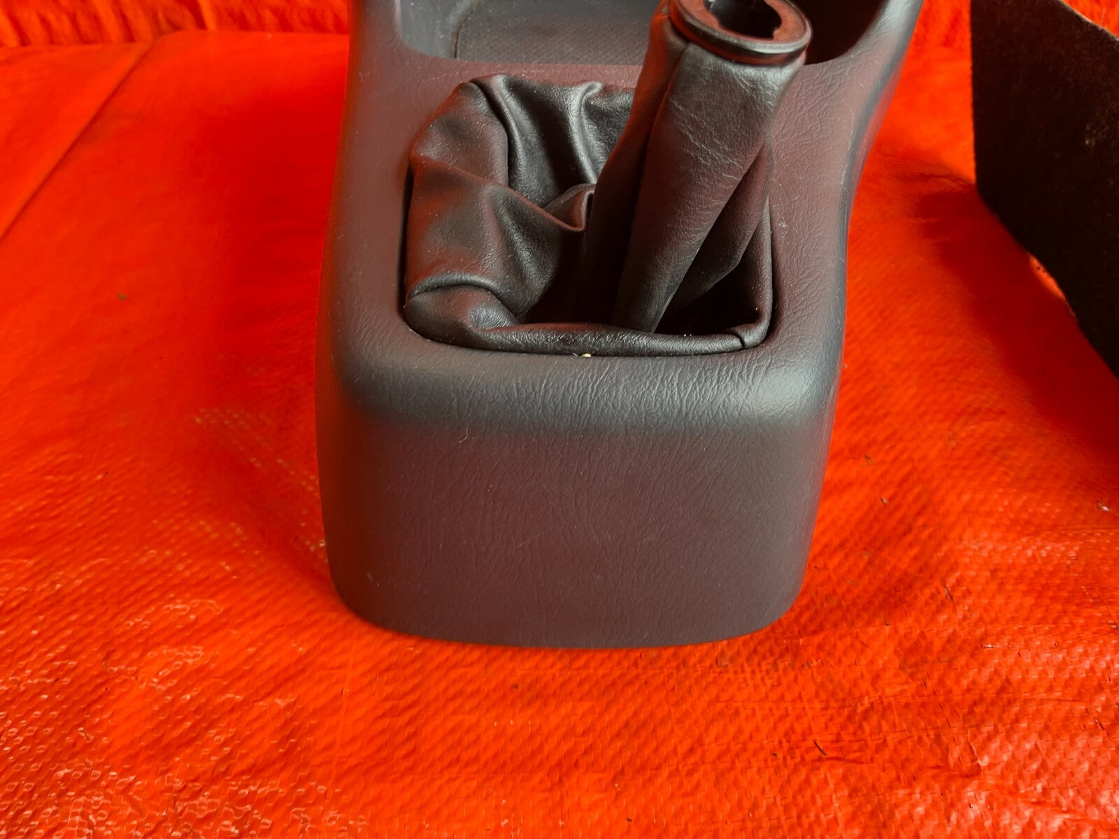 99 01 HONDA CR V CRV 5 SPEED MANUAL STICK SHIFT CENTER SHIFTER CONSOLE OEM #673