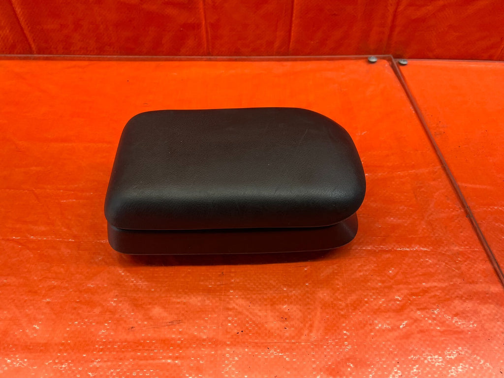 97 01 HONDA PRELUDE   ARM REST LID TOP COVER PORTION   OEM FACTORY #1207