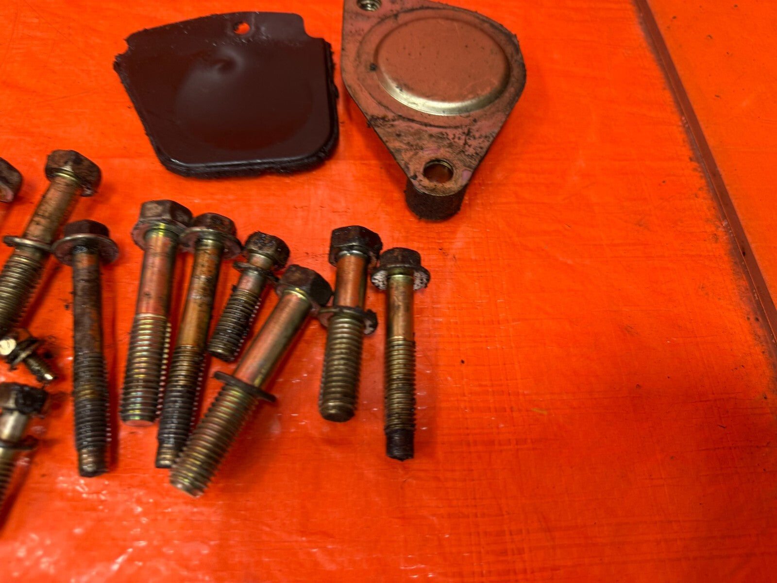 03 07 INFINITI G35 COUPE   VQ35DE AUTOMATIC TRANSMISSION BOLTS HARDWARE OEM 2981