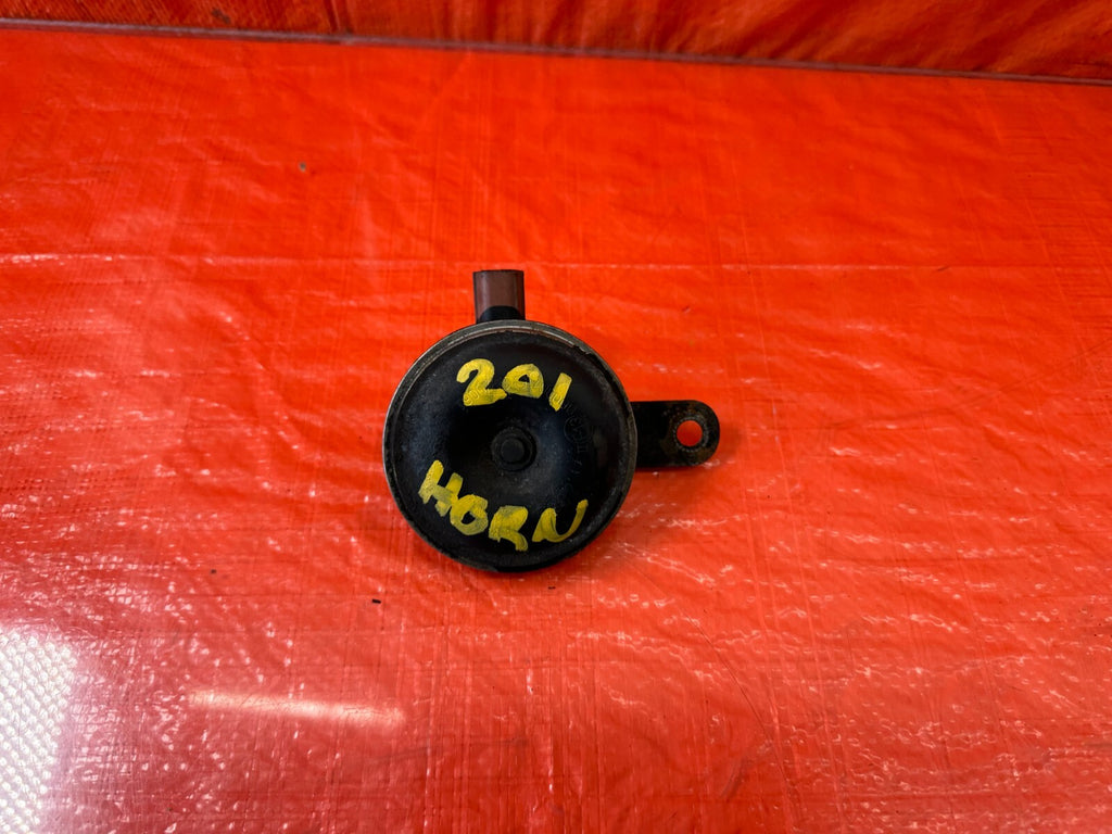 98 00 HONDA CIVIC   LOW NOTE HORN ASSEMBY   38100 S04 K12   OEM FACTORY #2014