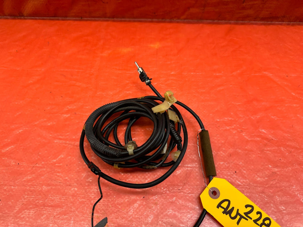 94 97 ACURA INTEGRA SEDAN   RADIO STEREO CD PLAYER ANTENNA WIRE HARNESS OEM #2283