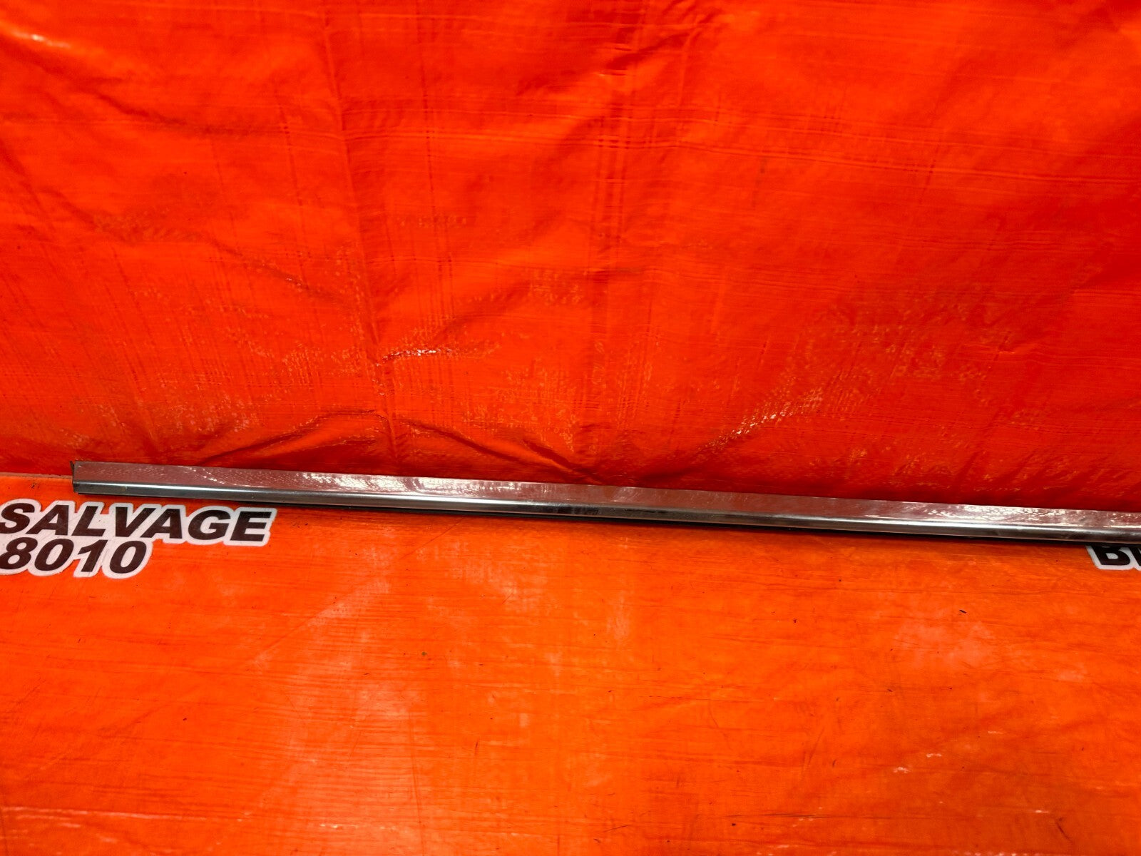 2010 10 INFINITI FX35   PASSENGER RIGHT REAR DOOR GLASS WINDOW TRIM   OEM #1167