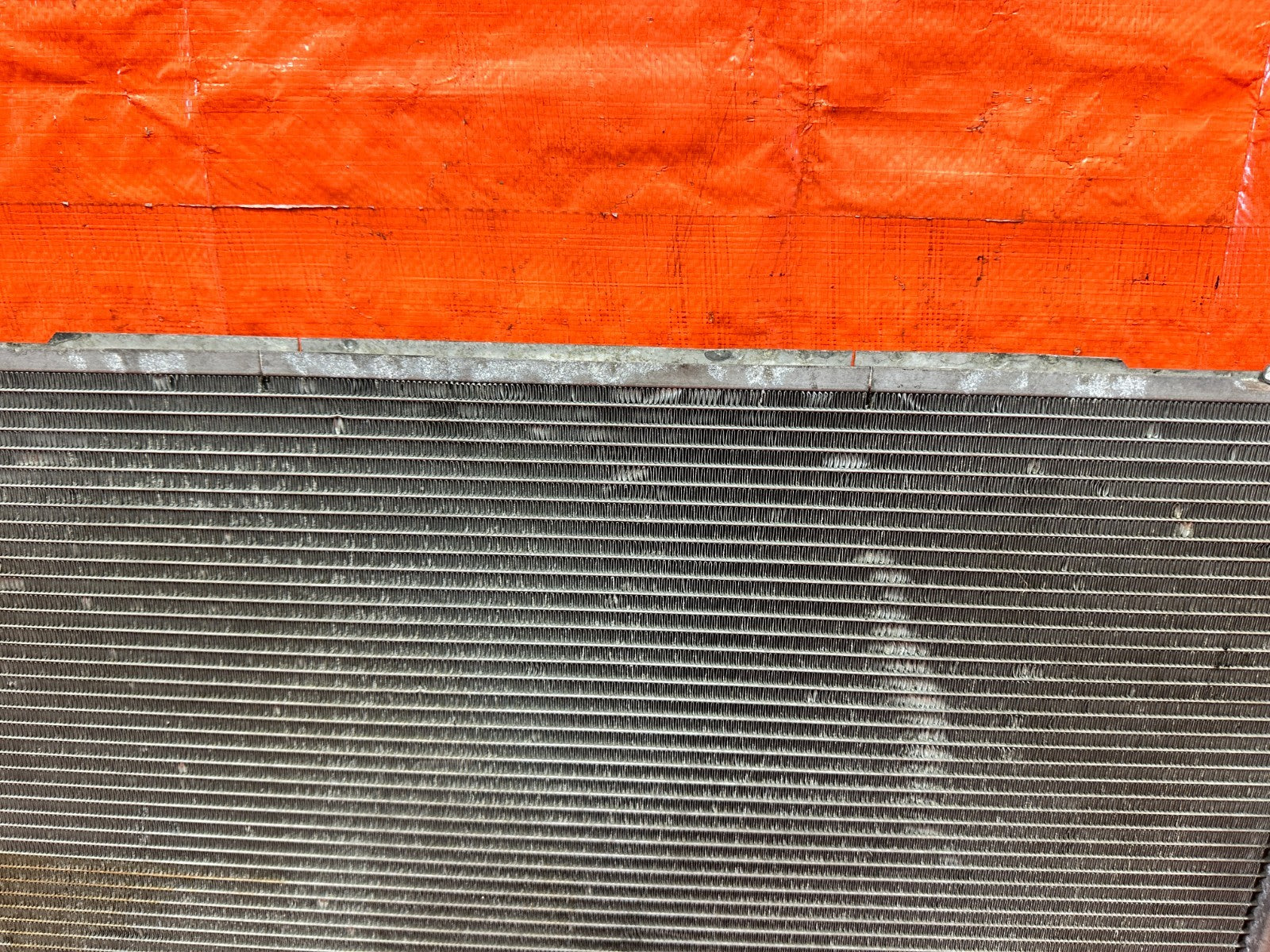 08 15 INFINITI G37 & Q60  2D COUPE   6 SPEED MANUAL RADIATOR & CONDENSER OEM 318
