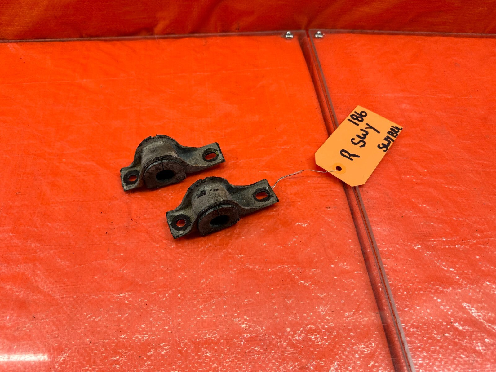 02 05 HONDA CIVIC SI EP3 HATCH REAR SWAY BAR MOUNTING BRACKET & BUSHINGS OEM 1860