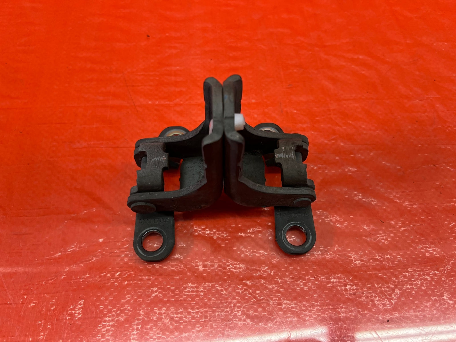 02 05 HONDA CIVIC SI EP3 HATCHBACK DOOR HINGE SET UPPER & LOWER RIGHT  OEM 1766