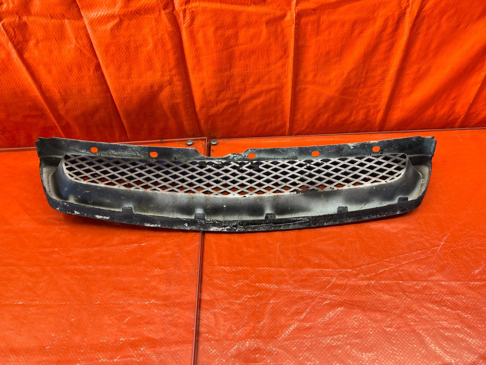 99 00 HONDA CIVIC   EM1 / TYPE R STYLE   MESH HONEYCOMB FRONT GRILLE   #12410