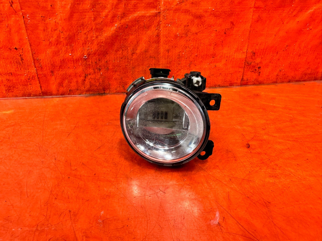 14 15 INFINITI Q50   DRIVER LEFT FOG LIGHT FOG LAMP   OEM FACTORY OE #3133