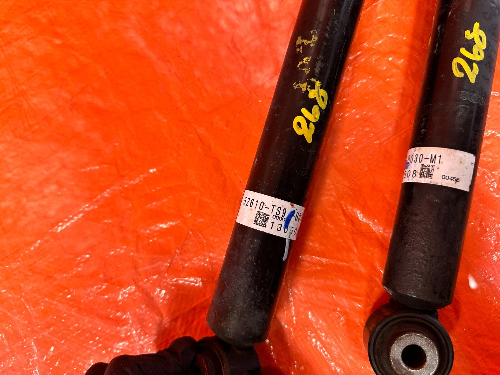 2013 13 HONDA CIVIC SI 2D COUPE   REAR SHOCKS LEFT AND RIGHT FACTORY   OEM #2686