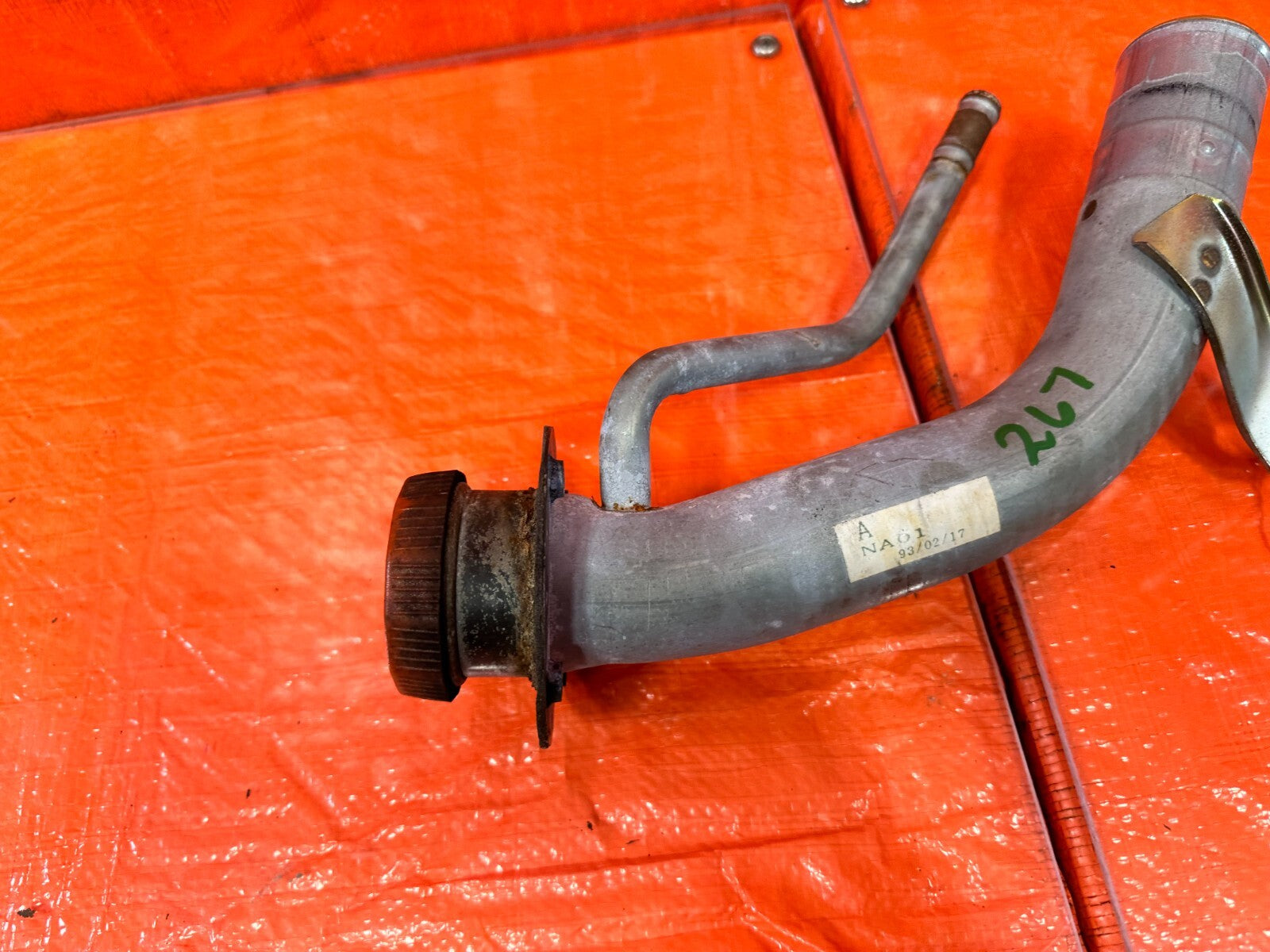 90 97 MAZDA MX 5 MIATA   GASOLINE GAS FUEL FILLER NECK PIPE   OEM FACTORY #2677