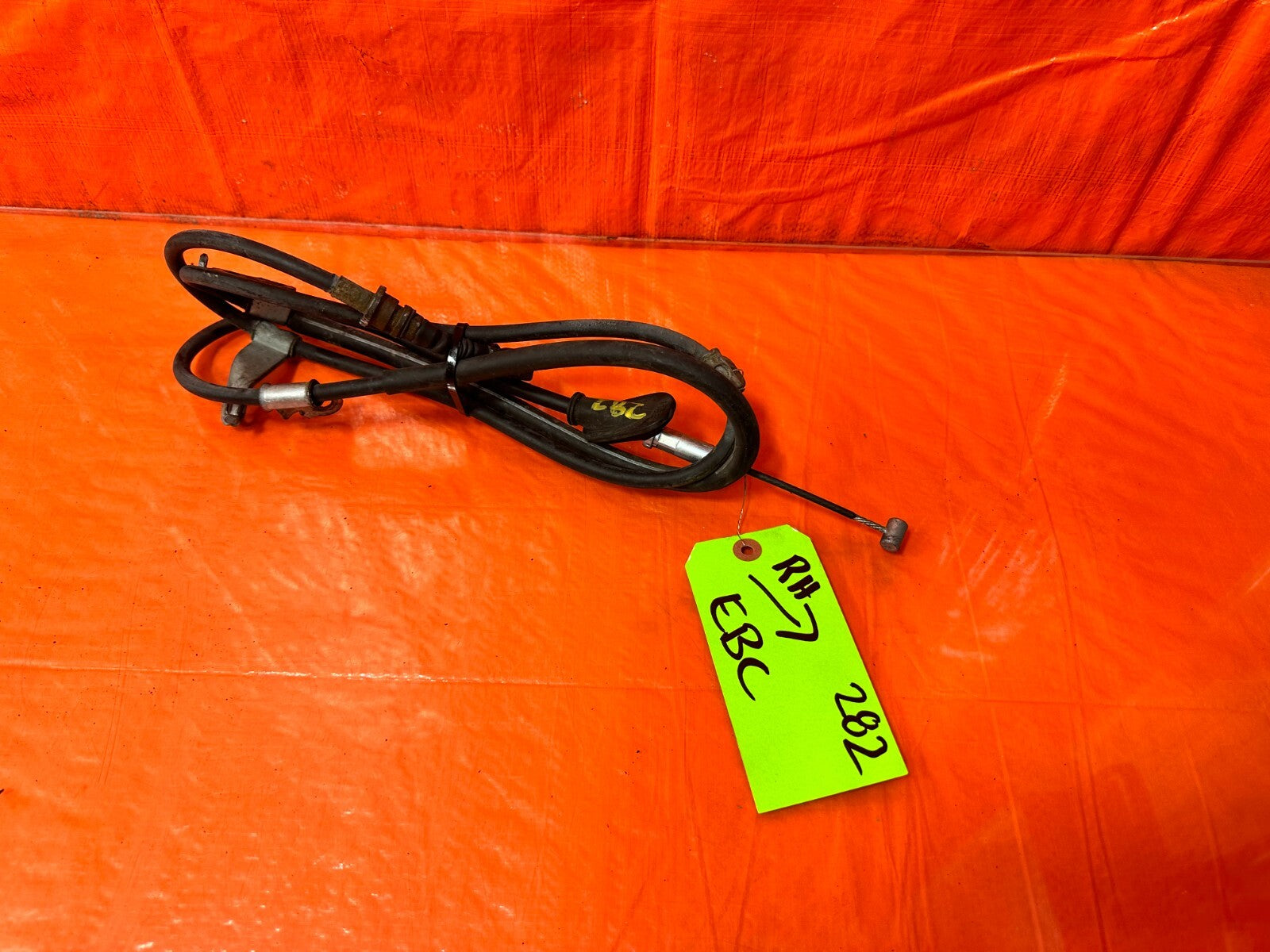 06 11 HONDA CIVIC SI   PASSENGER RIGHT REAR EMERGENCY BRAKE CABLE   OEM #2822