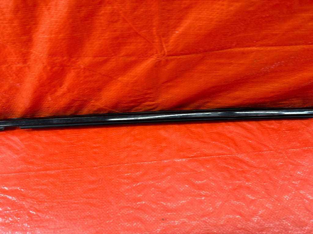 14 20 INFINITI Q50   PASSENGER RIGHT REAR EXTERIOR WINDOW GLASS TRIM   OEM #2157