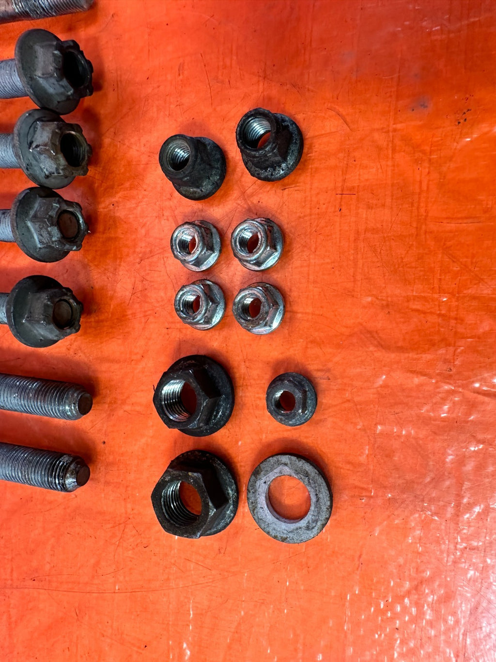 08 15 INFINITI G37 & Q60 FRONT CONTROL ARM BOLTS   UPPER LOWER SPINDLE   OEM 3294