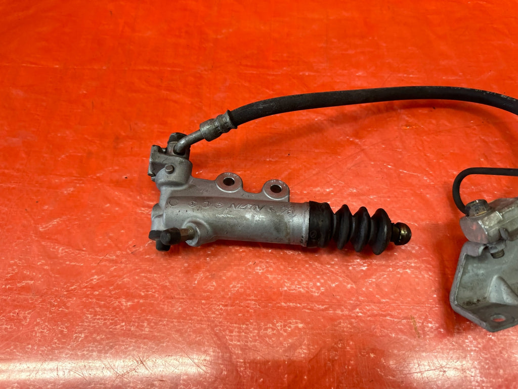04 09 HONDA S2000   CLUTCH SLAVE CYLINDER   OEM FACTORY OE #1974