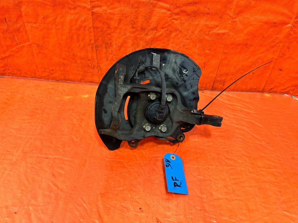 13 16 HYUNDAI GENESIS COUPE   PASSENGER RIGHT FRONT SPINDLE KNUCKLE HUB OEM 3183