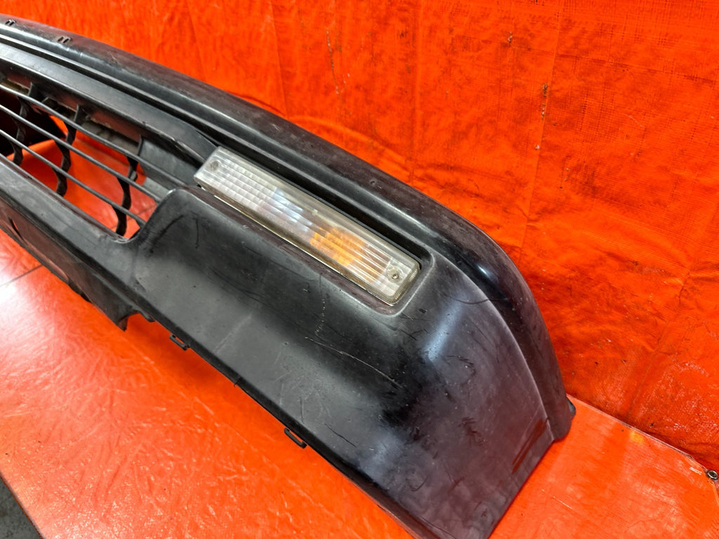 90 91 HONDA CIVIC HATCHBACK FRONT BUMPER COVER W/ RE BAR AND LIGHTS COMPLETE OM3