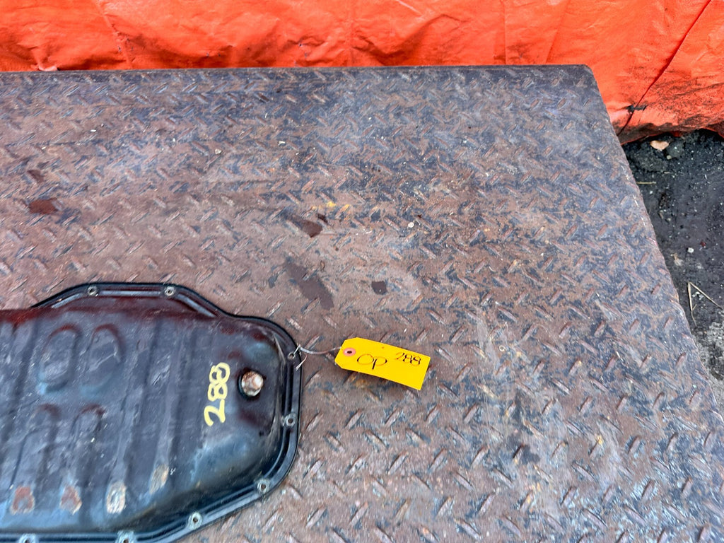 02 10 LEXUS SC430   METAL LOWER PORTION   OIL PAN ASSEMBLY   OEM #2884