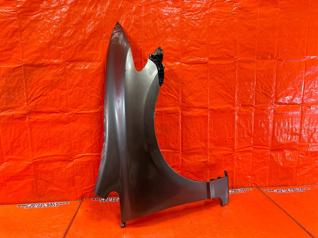 06 11 HONDA CIVIC SEDAN   FENDER   RIGHT SIDE   GRAY COLOR   OEM #2608