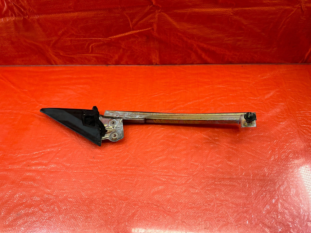 00 09 HONDA S2000   PASSENGER RIGHT   DOOR SASH   OEM FACTORY #1989