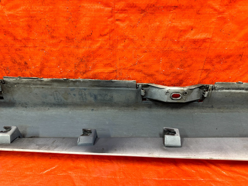 18 21 HONDA ACCORD SPORT   SIDE SKIRT ROCKER MOLDING TRIM RIGHT SIDE   OEM #32423