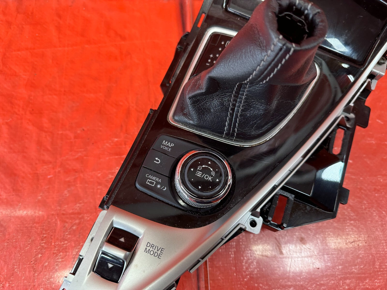 14 22 INFINITI Q50 CENTER SHIFTER CONSOLE W/ CONTROLS W/ NAVI & CAMERA OEM #2223