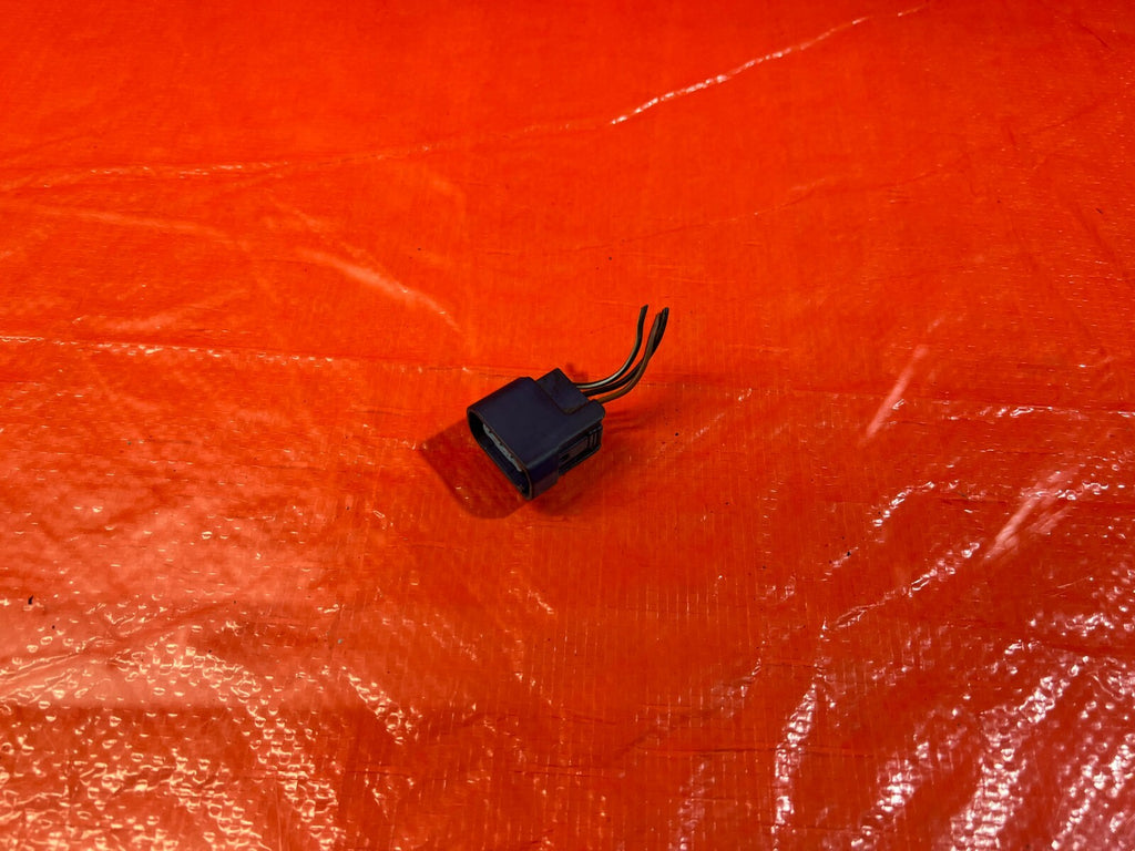 02 04 RSX TYPE S K20A2 ENGINE HARNESS PLUG CUT PIG TAIL CONNECTOR   3 WIRE 93 130