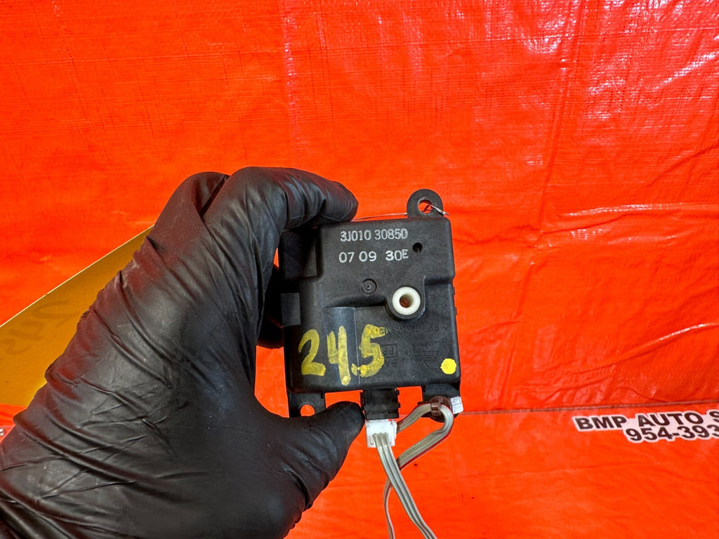 08 15 INFINITI G37 Q60   HEATER SERVO MOTOR FLAP VENTILATION VALVE   OEM #2456