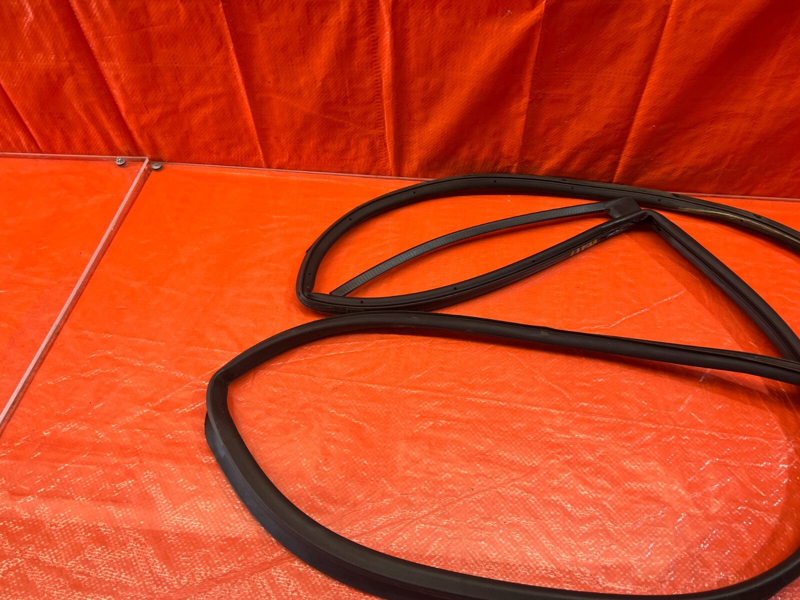 06 11 CIVIC 4D SEDAN   PASSENGER RIGHT REAR WEATHER STRIP SEAL GASKET OEM #2037