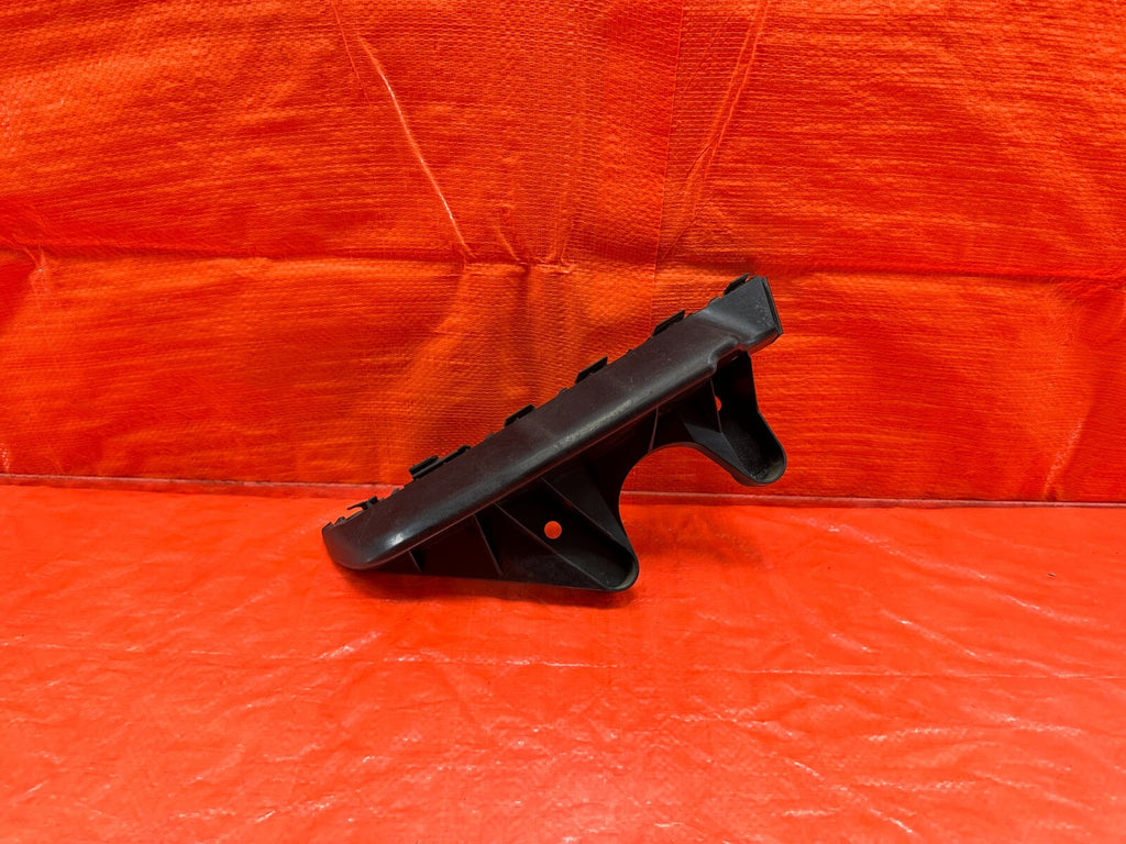 15 21 SUBARU WRX & STI   BUMPER BRACKET REAR LEFT CENTER BRACKET   OEM #1820