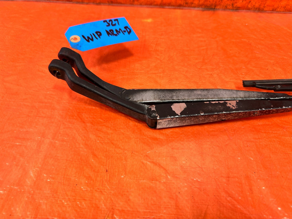 92 95 HONDA CIVIC   LEFT & RIGHT WINDSHIELD WIPER ARMS    OEM FACTORY #3275