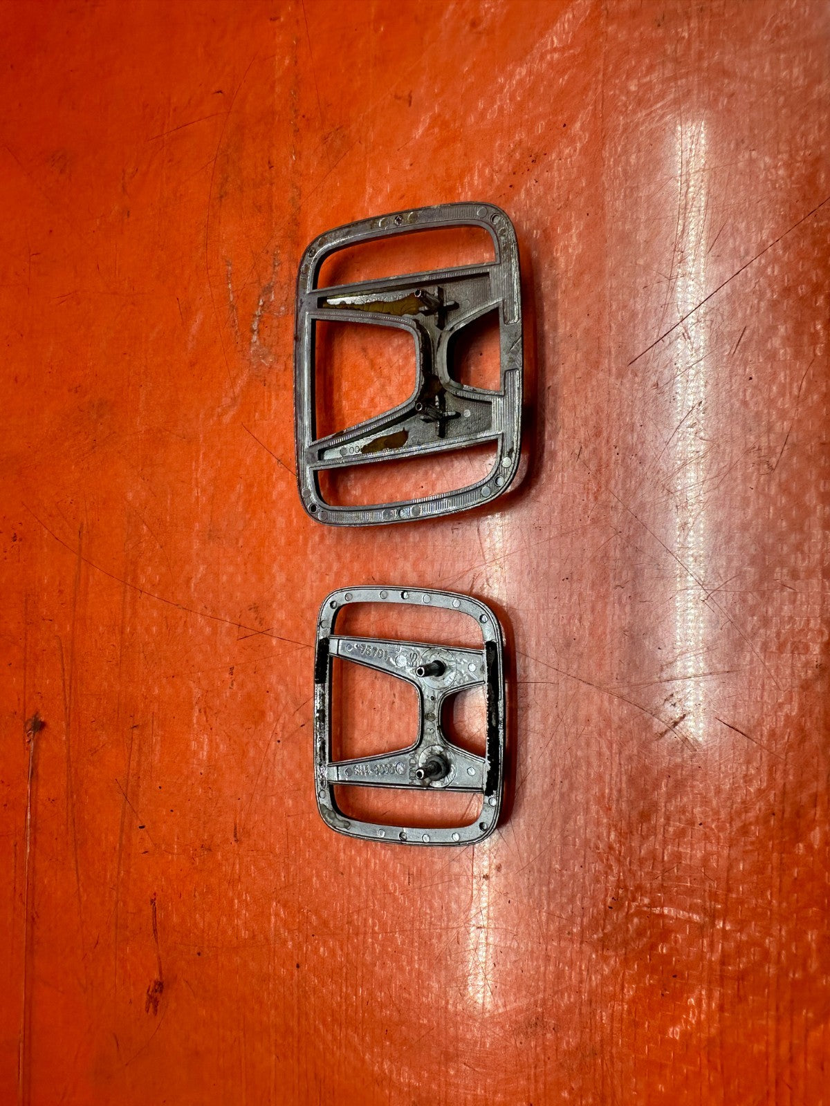 97 01 HONDA PRELUDE 2.2L FRONT REAR BUMPER EMBLEM BADGE LOGO SYMBOL OEM #3355