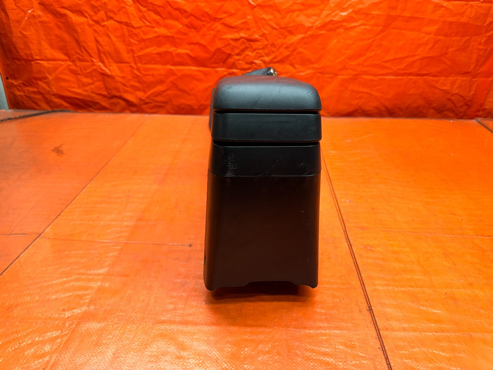 97 01 HONDA PRELUDE 5 SPEED MANUAL CENTER CONSOLE SHIFTER TRIM BEZEL OEM #33511
