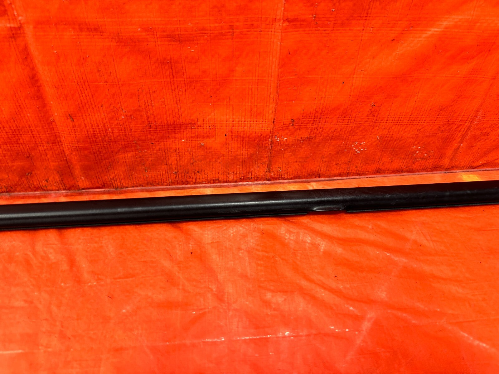 13 20 SUBARU BRZ   DRIVER LEFT EXTERIOR WINDOW GLASS TRIM   OEM #2924