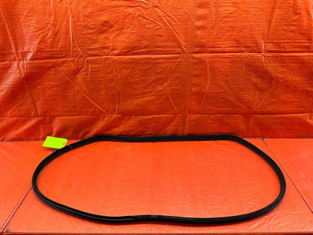 09 14 ACURA TSX   PASSENGER RIGHT REAR DOOR TO CHASSIS OPEN TRIM SEAL OEM 2330