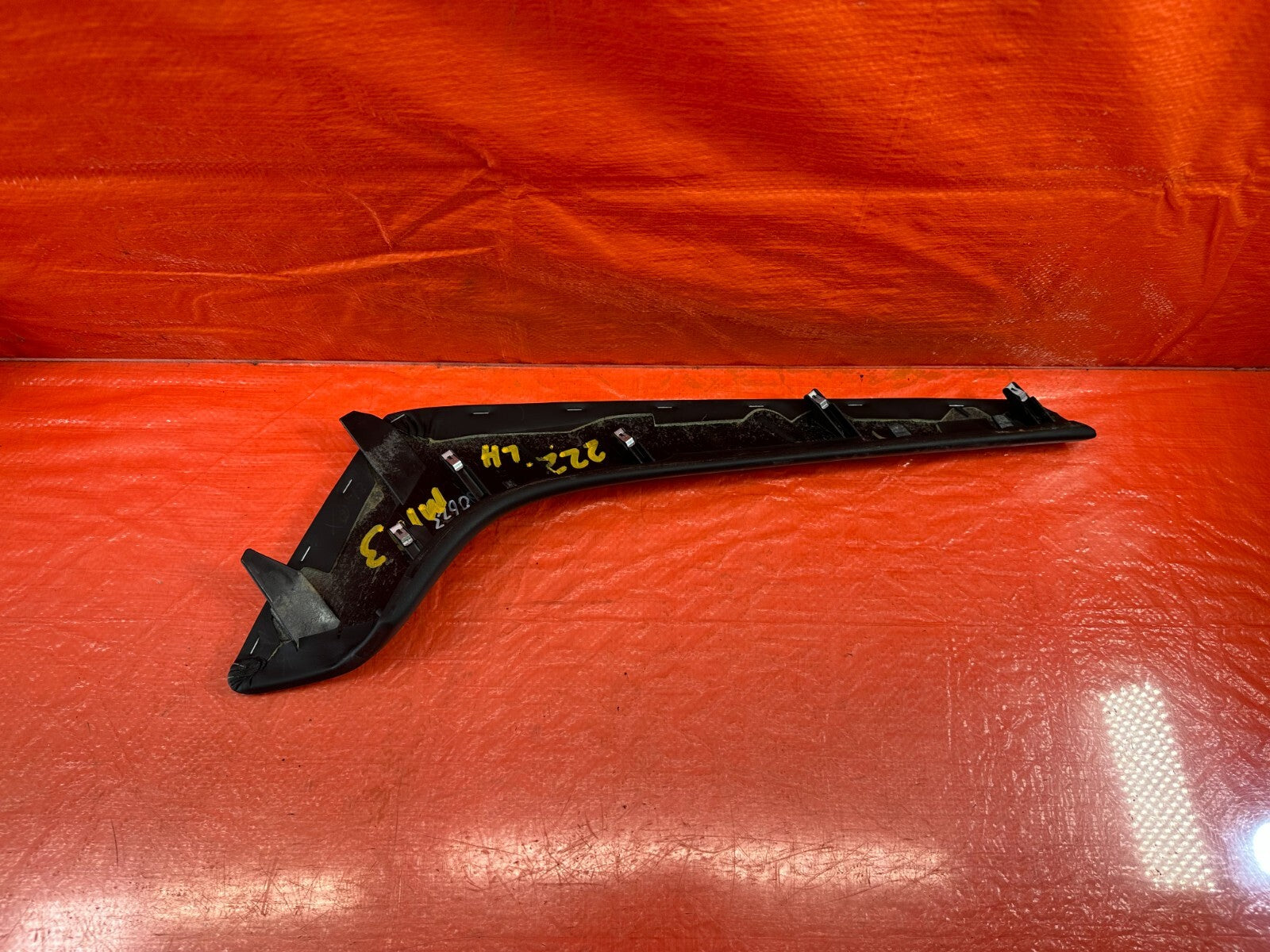 14 17 INFINITI Q50   ARM REST CENTER CONSOLE TRIM INSERT   LEFT SIDE   OEM #2225
